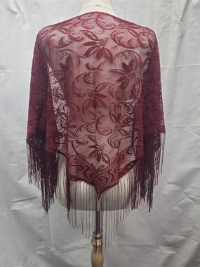 Heritage Lace Allure Shawl